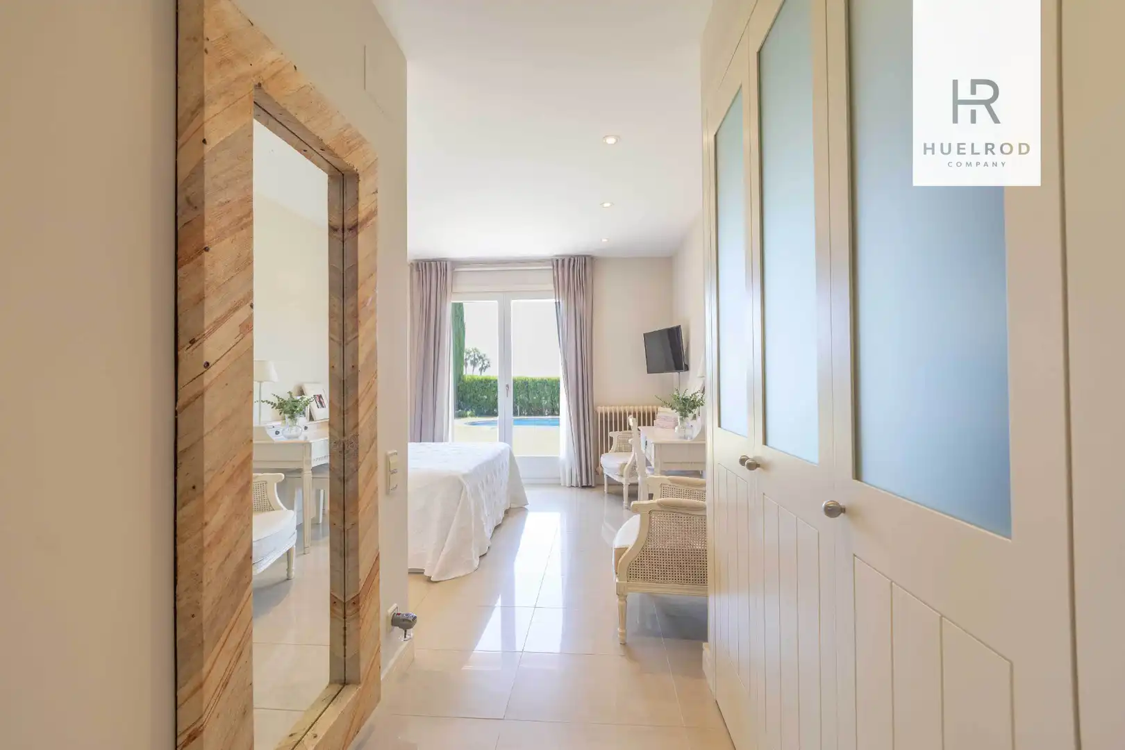 Schlafzimmer von Haus oder Chalet zum Verkauf in Sant Vicenç de Montalt mit Klimaanlage, Heizung und Privatgarten