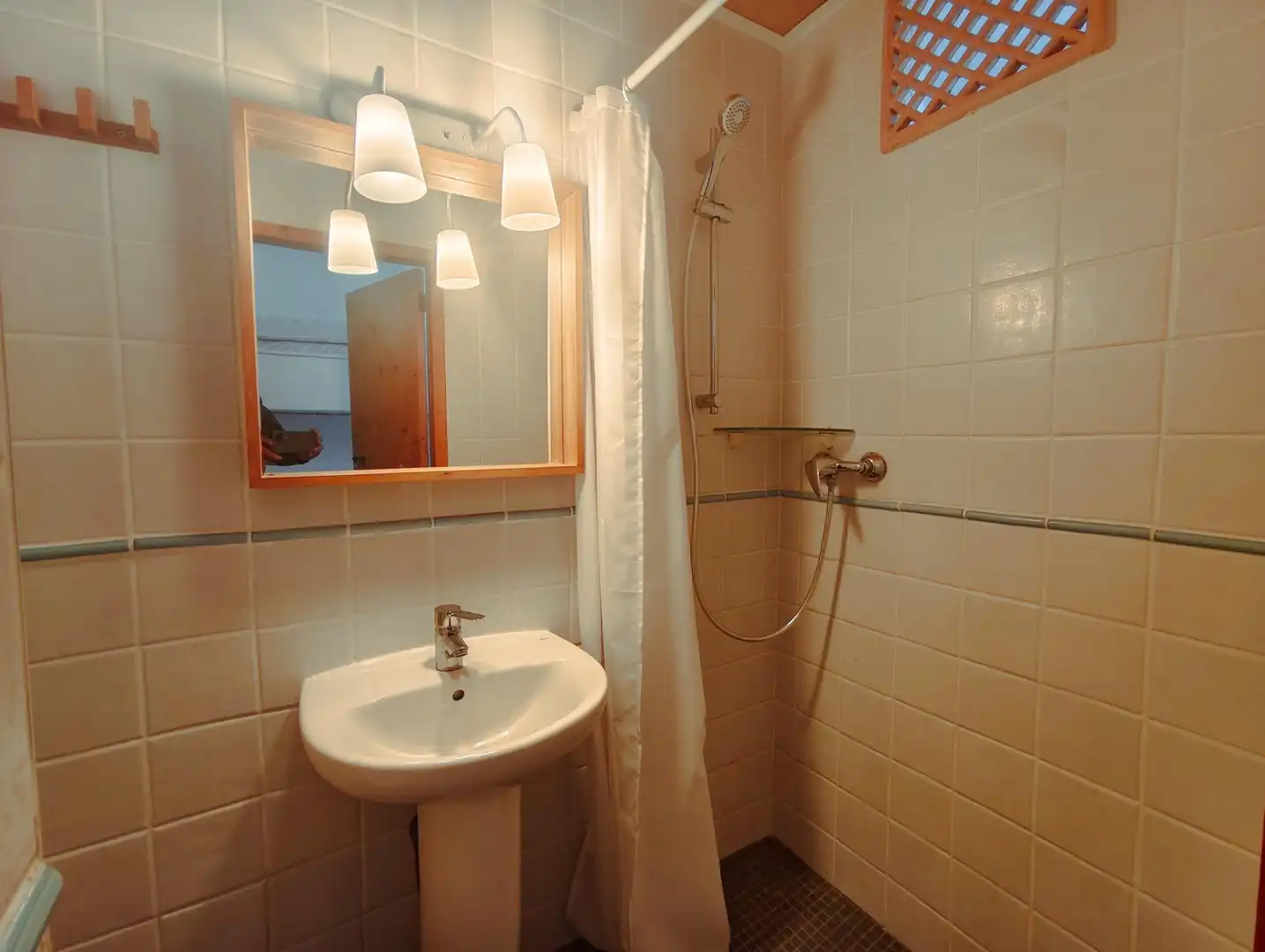 Bathroom of Flat for sale in Santanyí  with Air Conditioner and Terrace