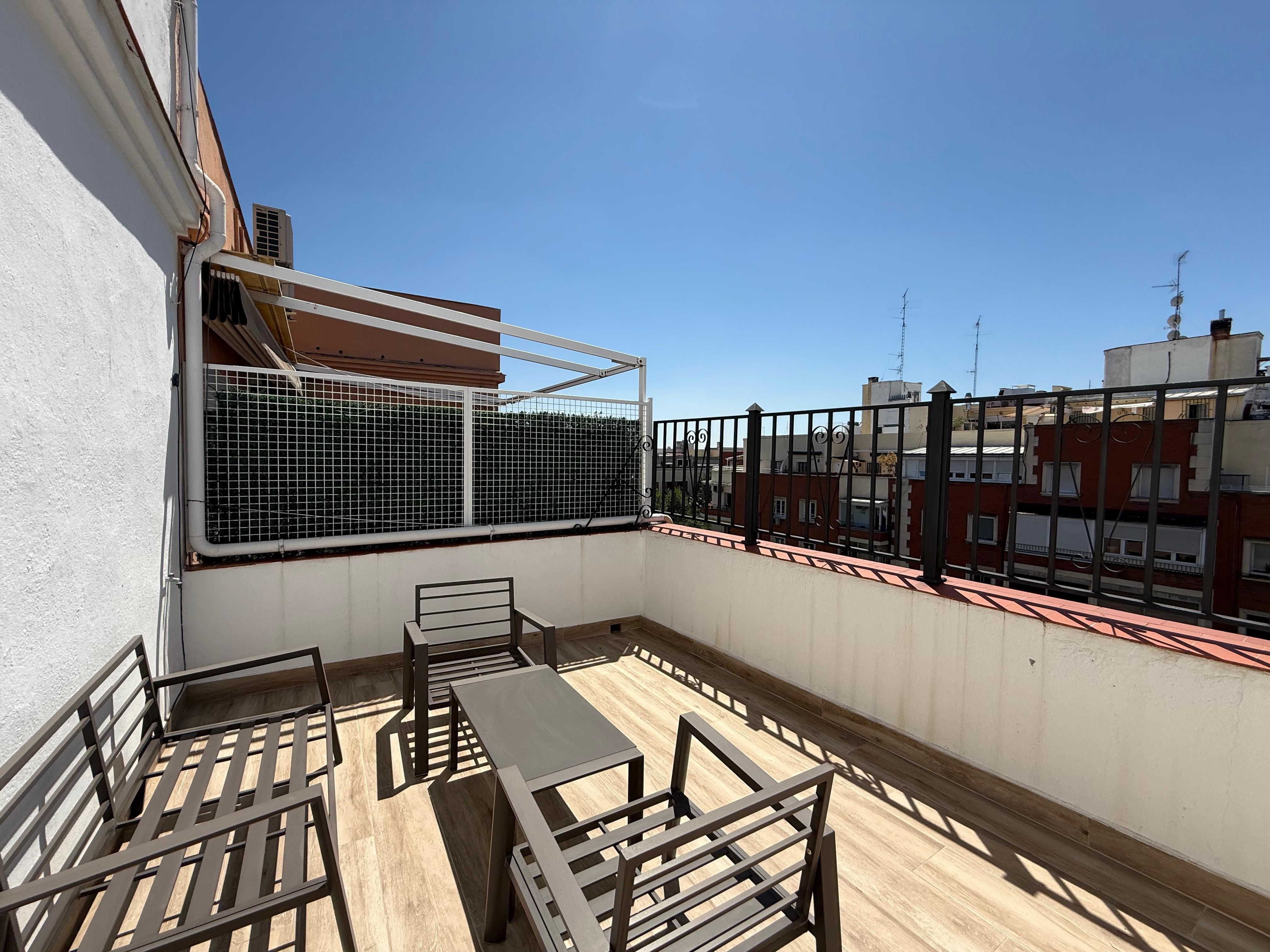 Attic to rent in Calle del Áncora, Palos de Moguer, Arganzuela,  Madrid Capital