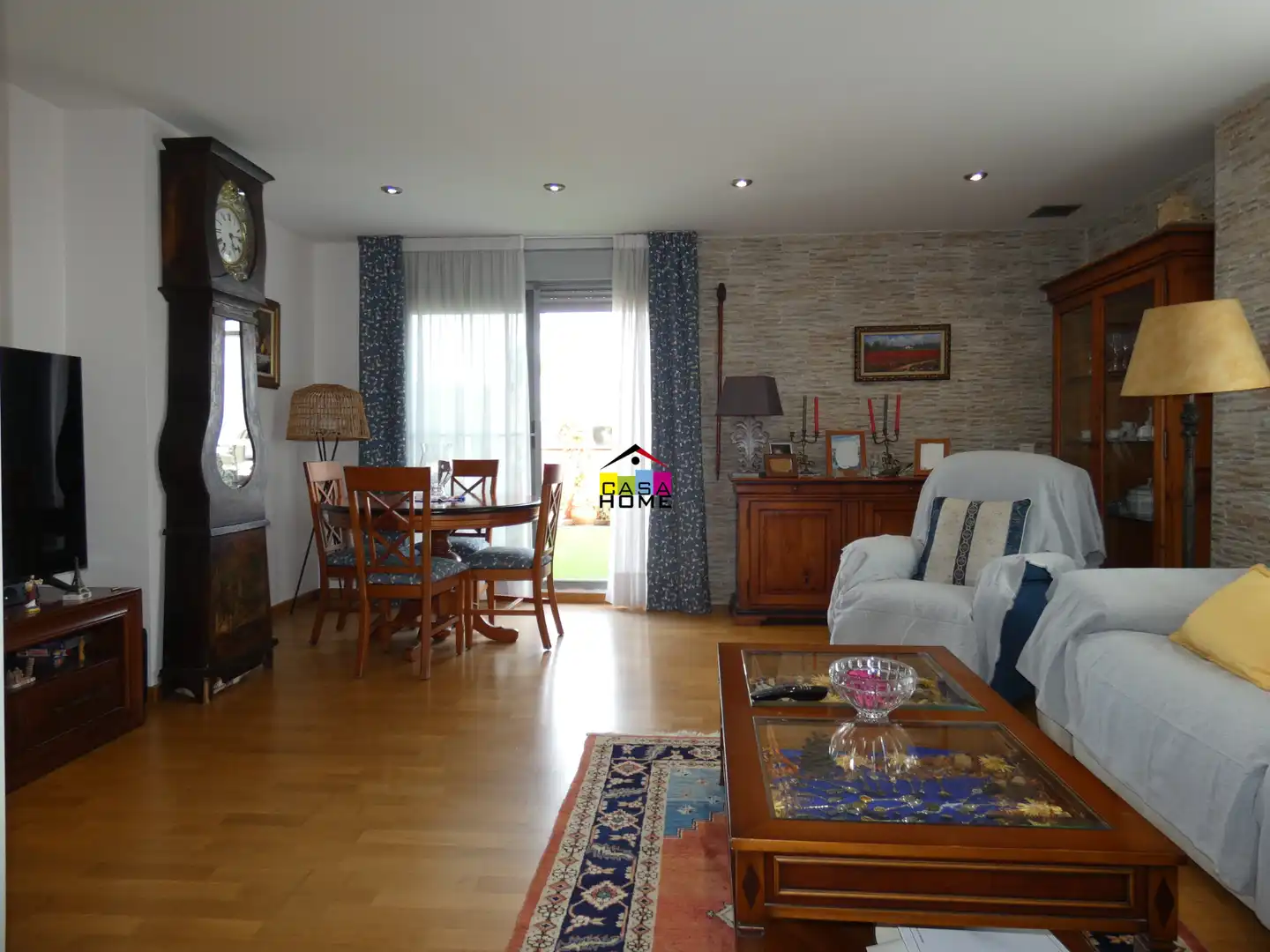 Sala de estar de Ático en venta en Castellón de la Plana / Castelló de la Plana con Aire acondicionado, Parquet y Terraza