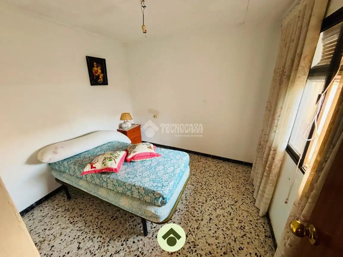 Habitación de Casa adosada en venta en Adamuz