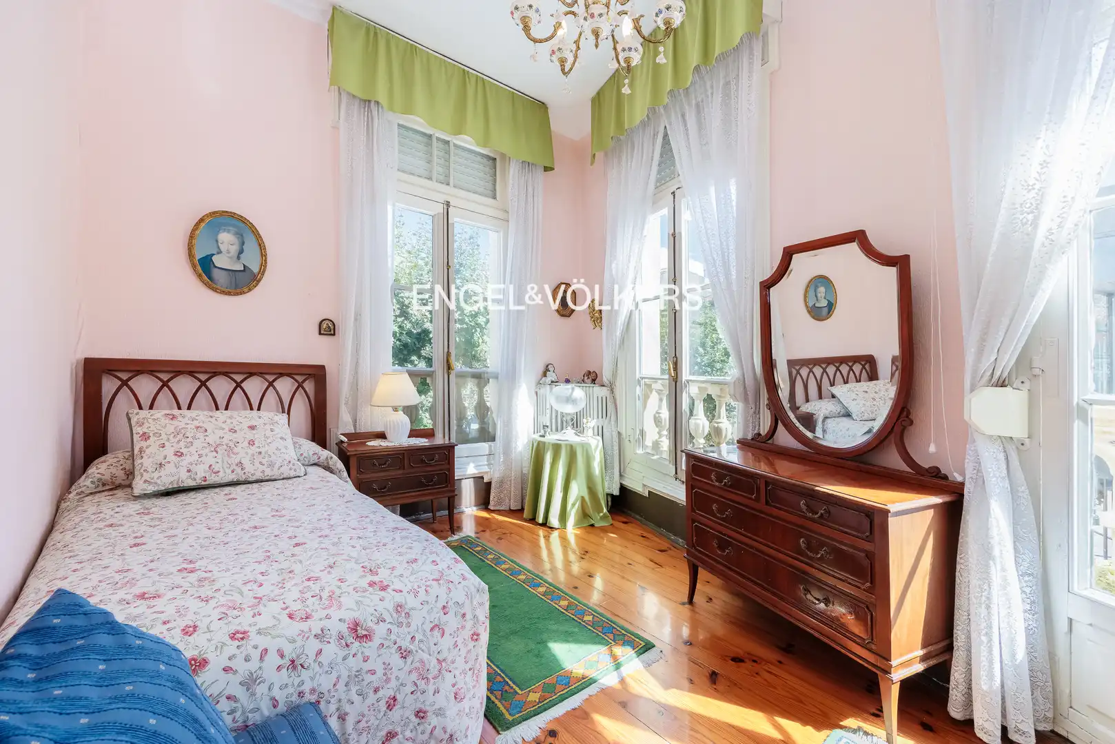 Bedroom of Houses for sale in Vigo   with Heating