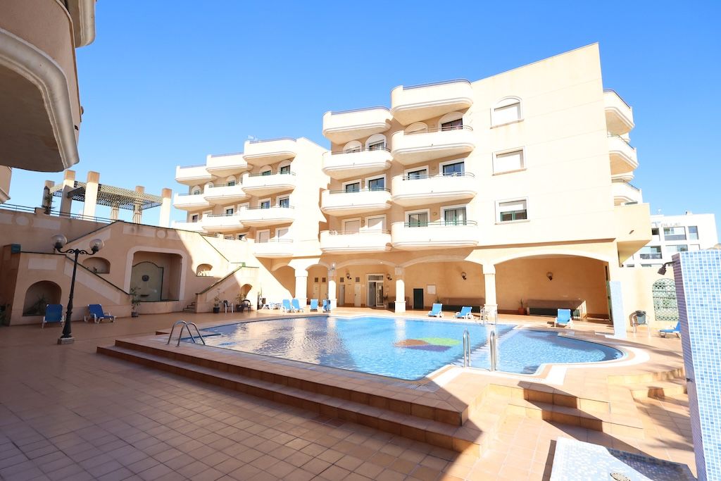 Swimming pool of Apartment for sale in Orihuela  with Air Conditioner, Heating and Terrace