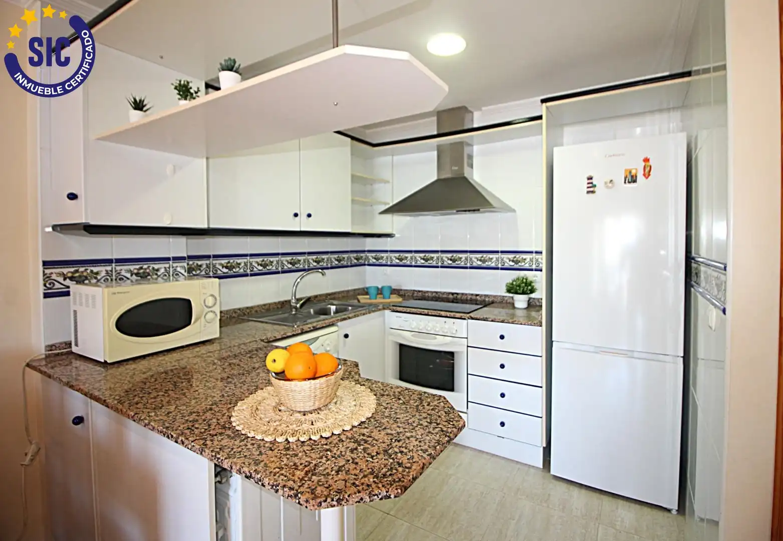 Cuina de Apartament en venda en Oropesa del Mar / Orpesa amb Aire condicionat, Terrassa i Moblat