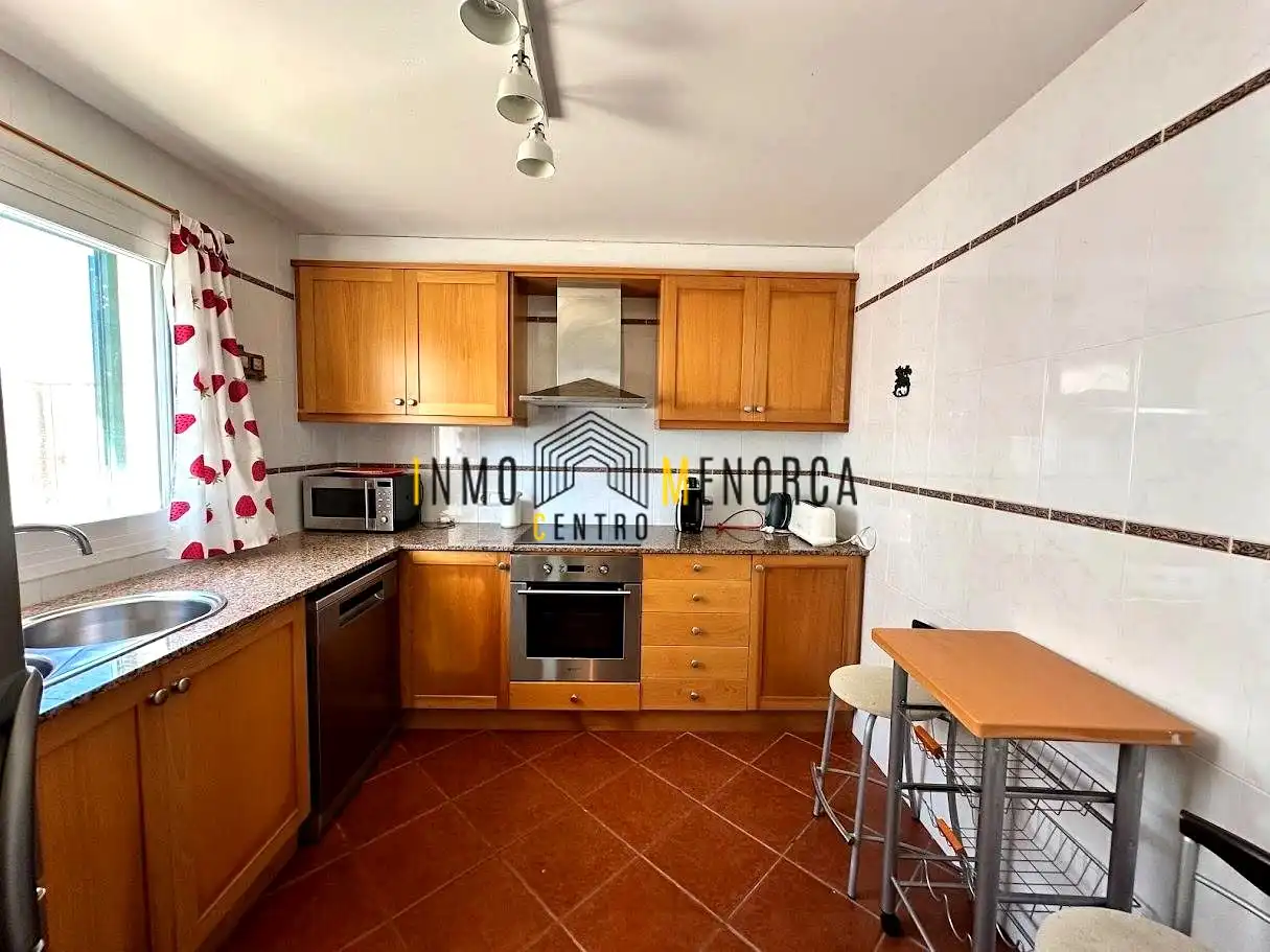 Cuina de Casa o xalet en venda en Es Mercadal amb Aire condicionat, Jardí privat i Terrassa