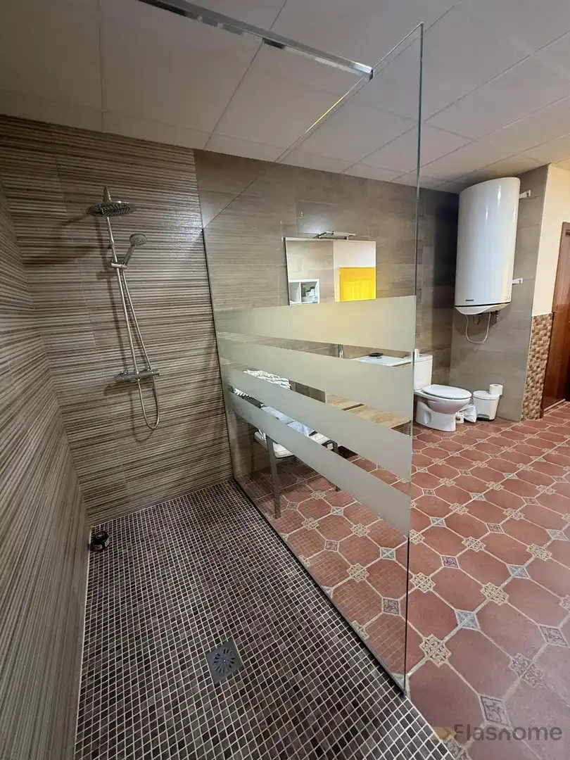 Baño de Finca rústica en venta en San Pedro de Mérida con Amueblado