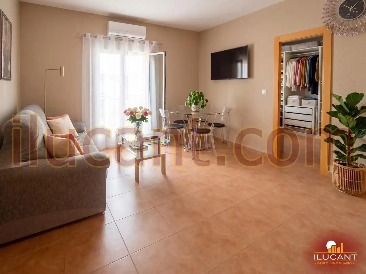 Living room of Flat for sale in Alicante / Alacant  with Balcony