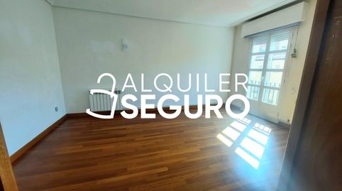 Foto 2 de Piso de alquiler en De Bravo Murillo, Berruguete, Madrid Capital