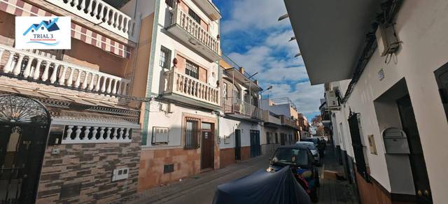 Casa-chalet en Venta en Calle SERENIDAD en Palmete