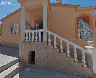 Vista exterior de Casa o xalet en venda en Albinyana amb Calefacció, Jardí privat i Balcó