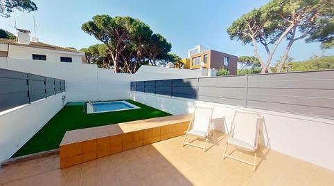 Foto 5 de Casa adosada en venda a La Pineda, Barcelona