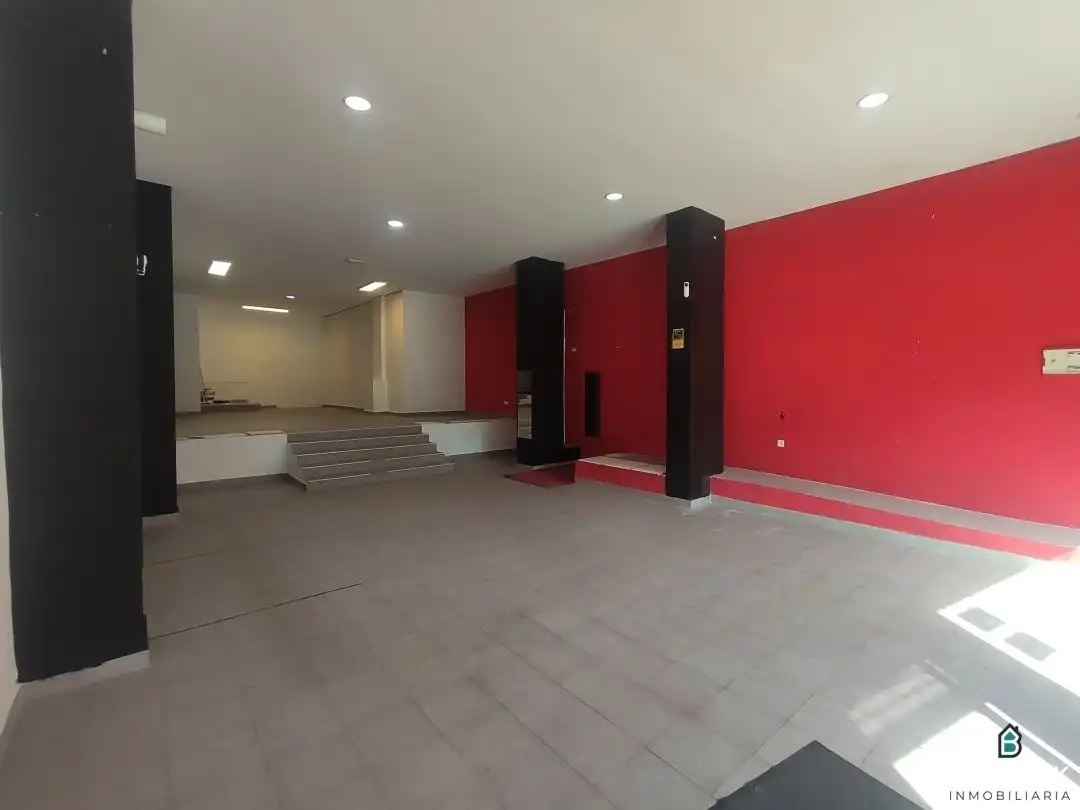 Local comercial en venda a Ibaiondo, imagen 4