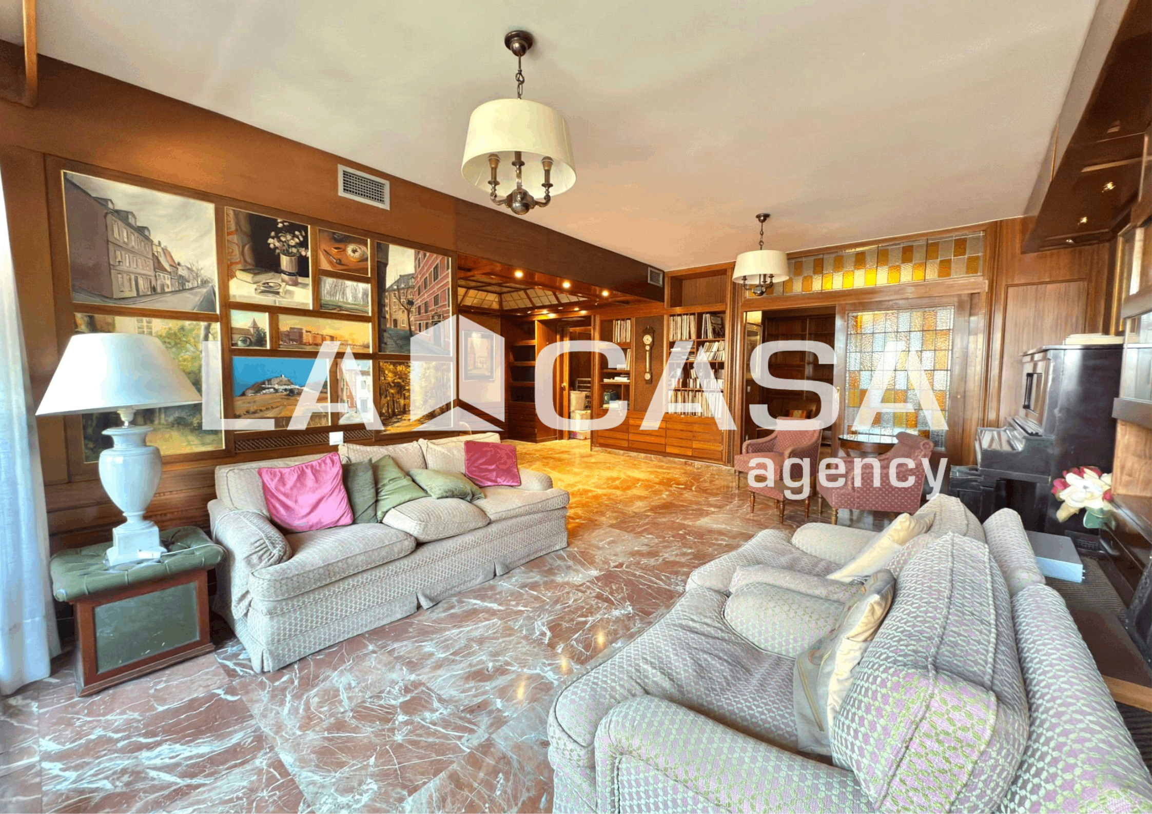 Piso en venta en  Sevilla Capital con Terraza