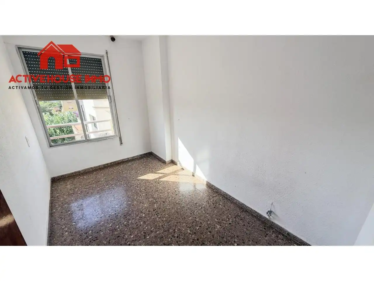 Außenansicht von Wohnung zum Verkauf in Santa Bàrbara