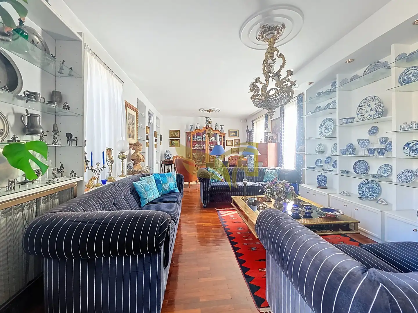 Sala d'estar de Àtic en venda en Madrid amb Aire condicionat, Calefacció i Jardí privat