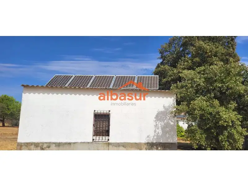 Vista exterior de Casa o chalet en venta en Villanueva del Duque con Amueblado, Lavadora y Microondas