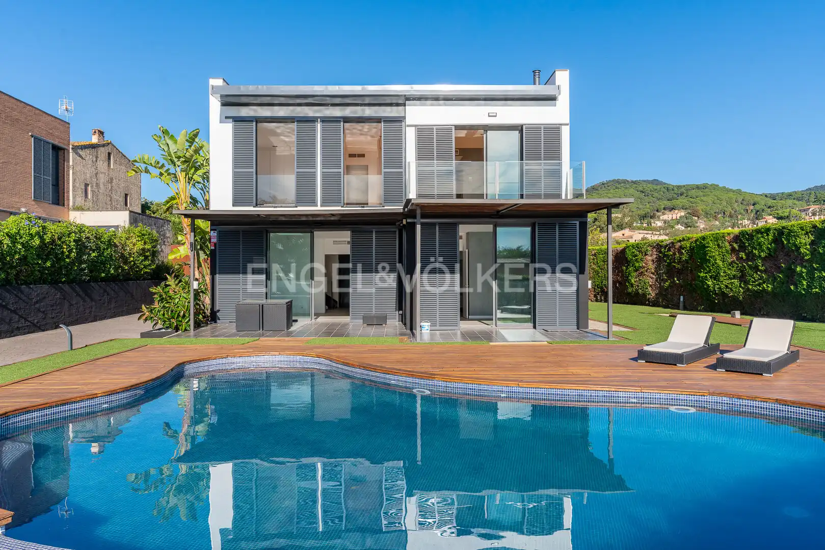 Vista exterior de Casa o chalet en venta en Sant Vicenç de Montalt con Calefacción, Jardín privado y Parquet
