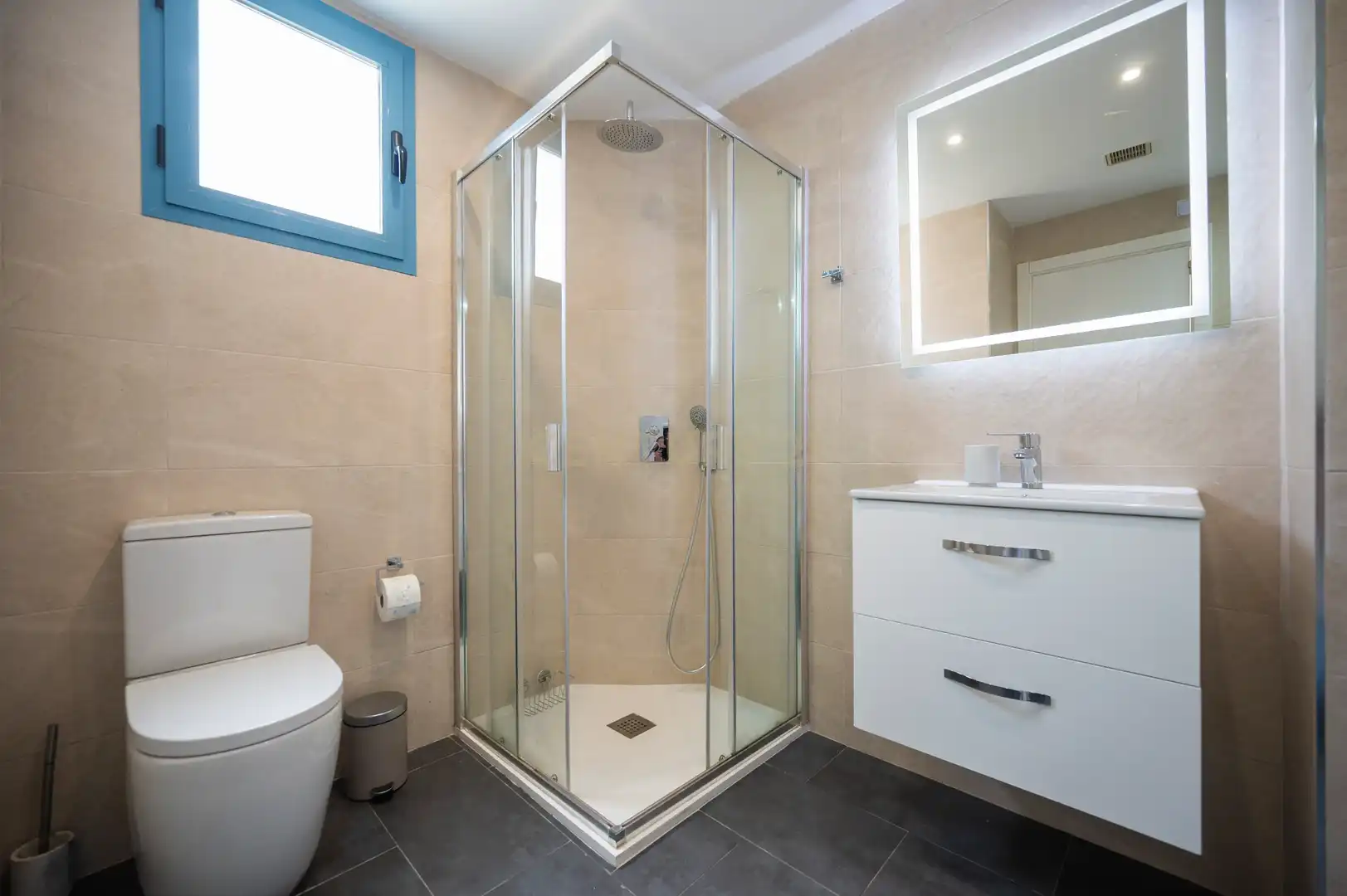 Bany de Apartament en venda en Sant Josep de sa Talaia amb Aire condicionat, Traster i Forn