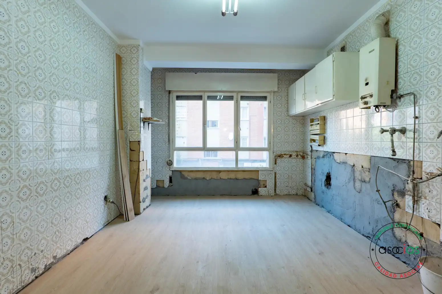 Kitchen of Flat for sale in Gijón 