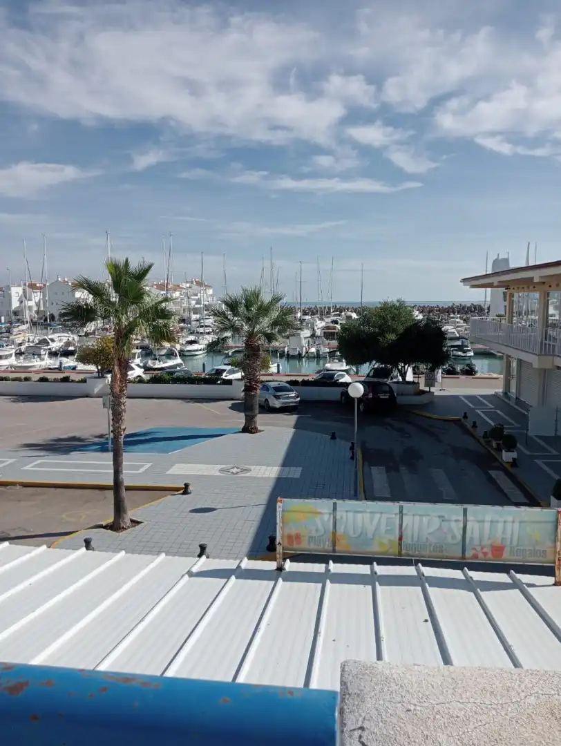 Exterior view of Buildings for sale in Alcalà de Xivert