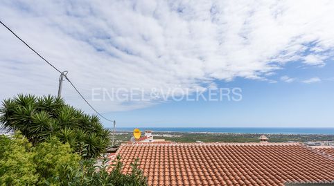 Chalet con vistas panorámicas a la montaña y al mar en Oliva
