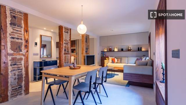 Piso en Alquiler en Justicia - Chueca