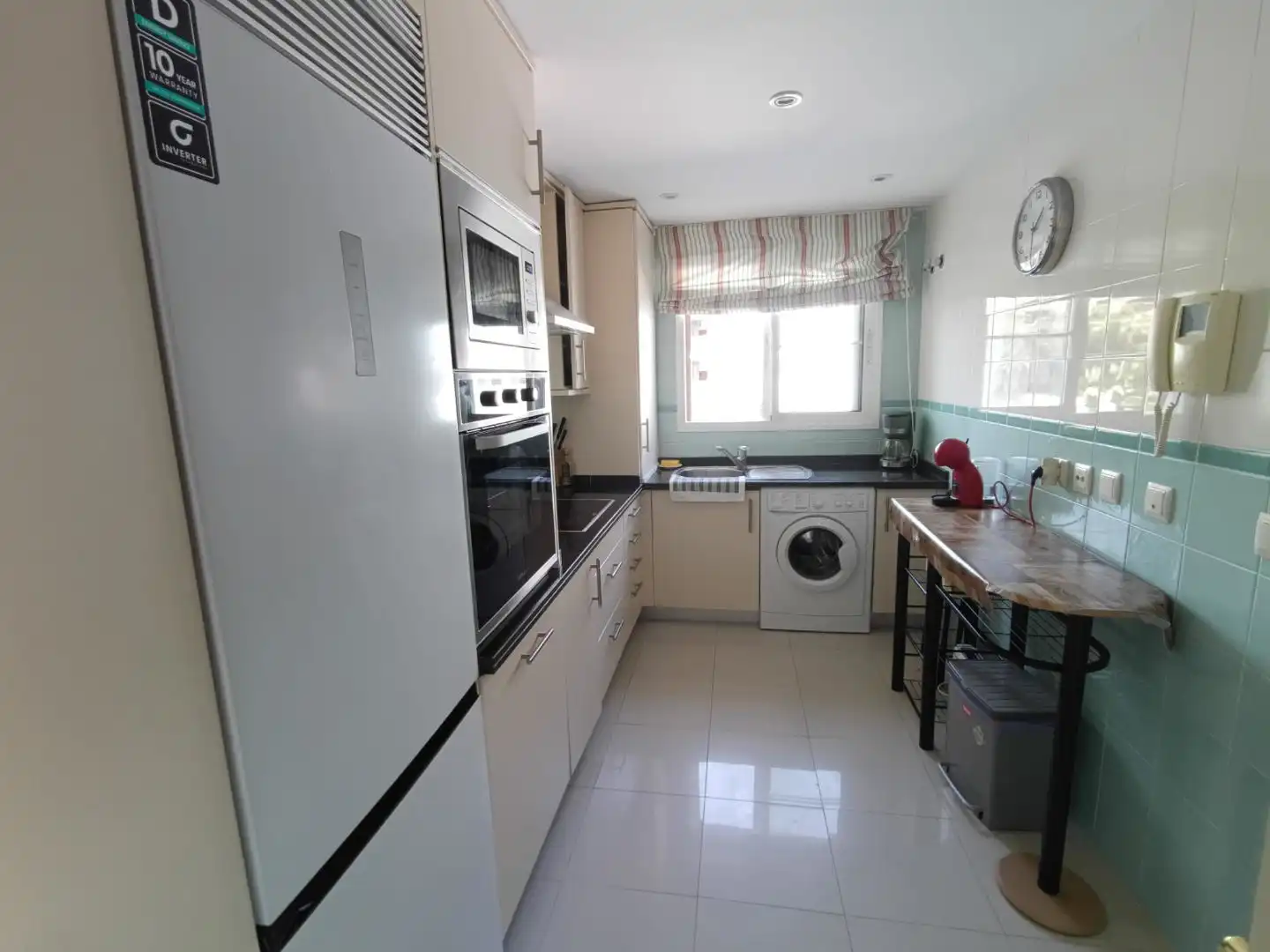 Kitchen of Flat for sale in Sotogrande  with Air Conditioner, Terrace and Balcony