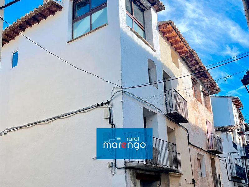 Exterior view of House or chalet for sale in Forcall  with Terrace and Storage room