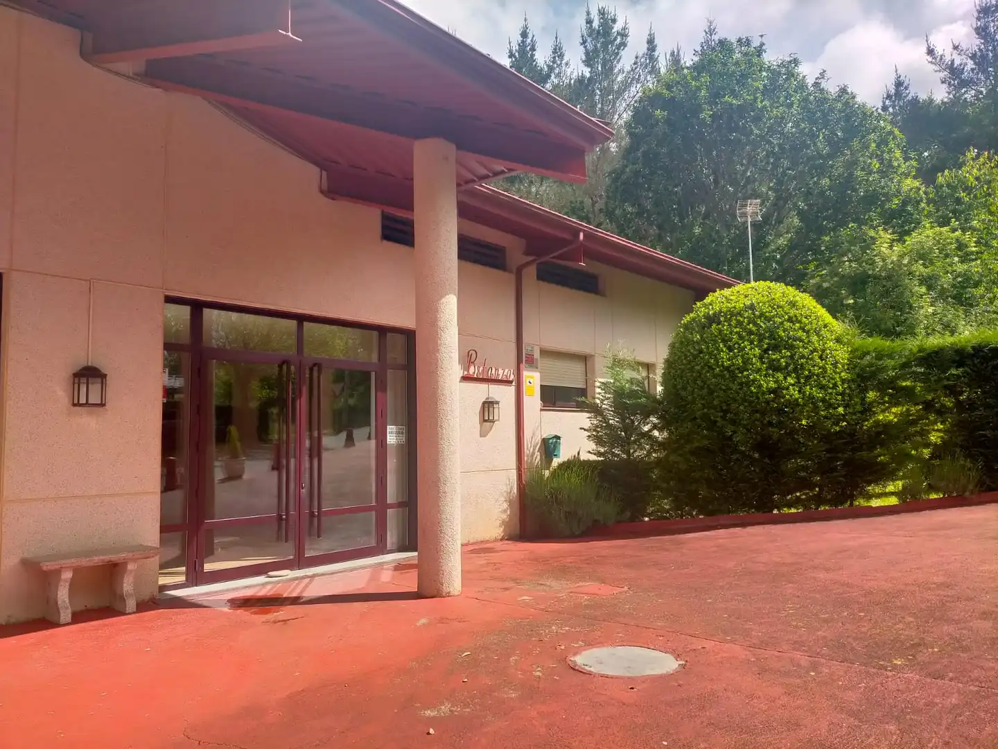 Vista exterior de Residencial en venta en A Merca  