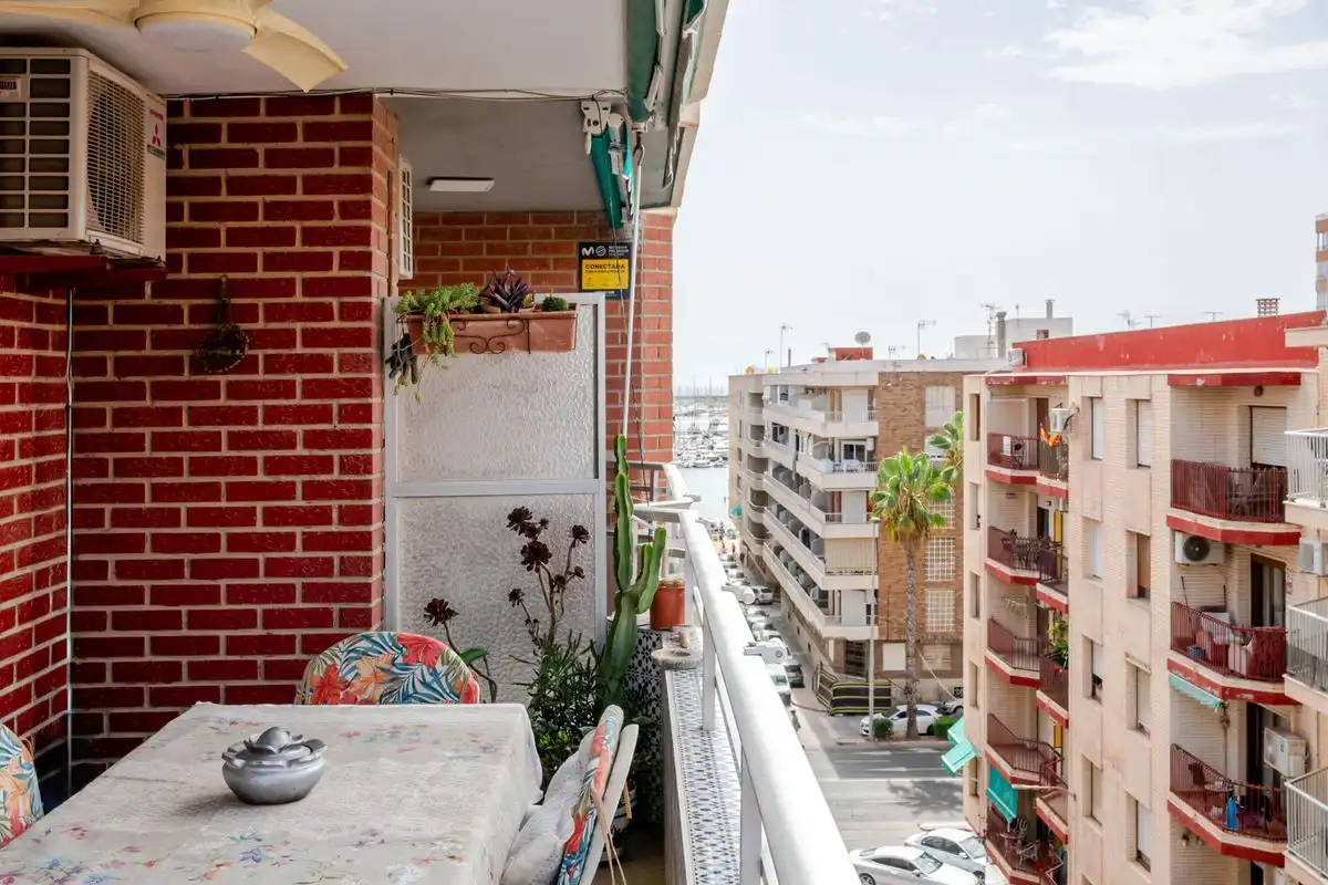 Piso con ascensor en venta en Calle San Miguel de Salinas, imagen 25