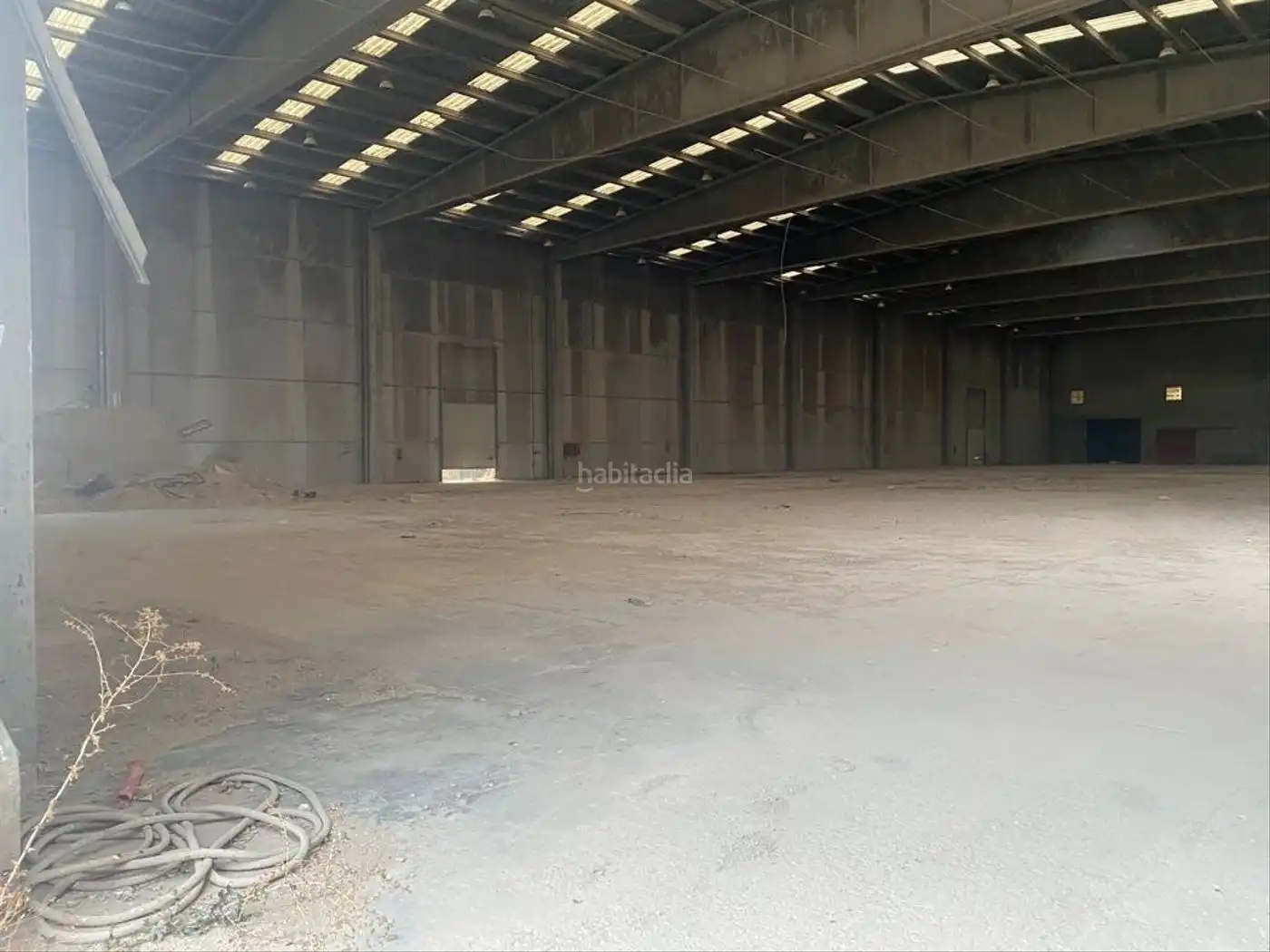 Nau industrial en venda a Calle del Guadiana 50