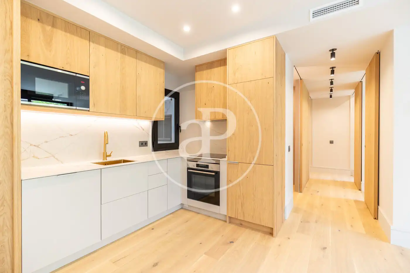 Cocina de Piso en venta en Barcelona con Aire acondicionado, Calefacción y Amueblado