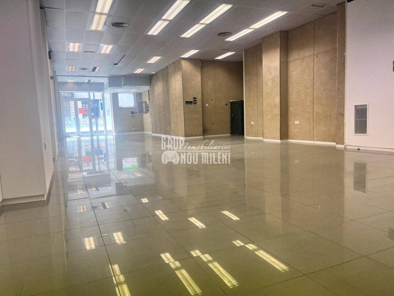 Local de alquiler en  Valencia Capital con Aire acondicionado