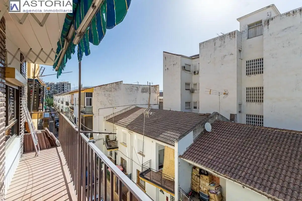 Flat for sale in Calle GRAS Y GRANOLLERS, imagen 2