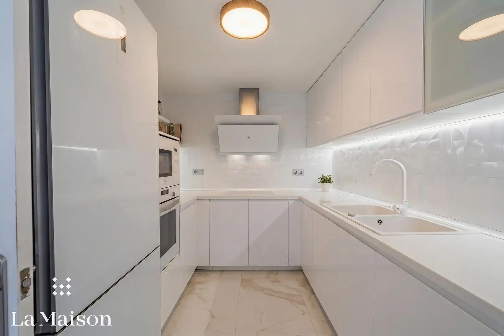 Cocina de Casa o chalet en venta en Sant Vicenç de Montalt con Aire acondicionado, Calefacción y Terraza