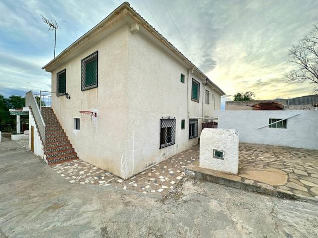 Casa adosada en Venta en Pueblo Acantilado - Lanuza