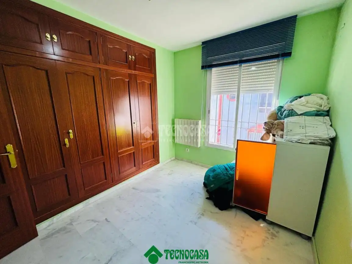 Habitación de Casa adosada en venta en Villafranca de Córdoba con Calefacción, Terraza y Balcón