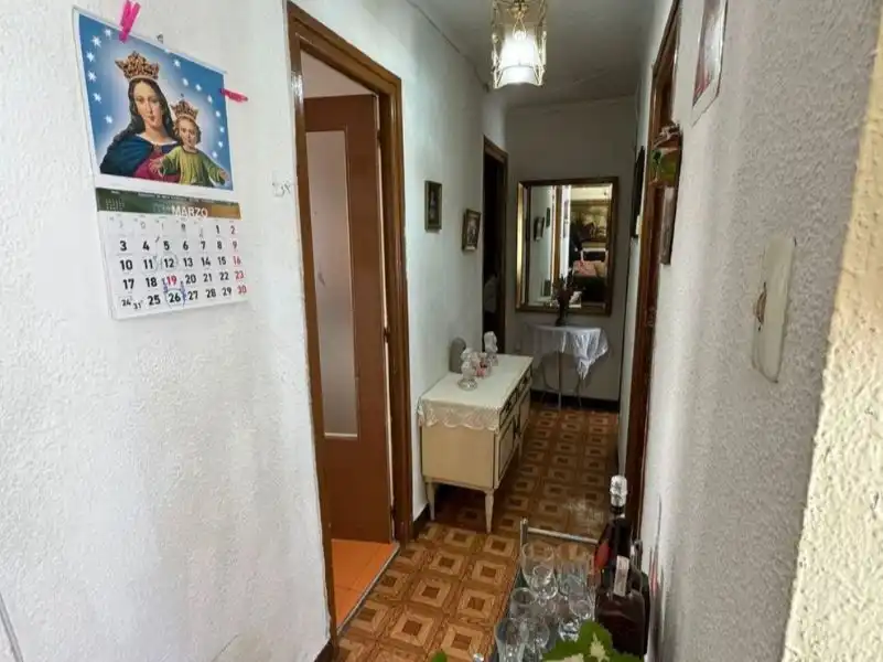 Flat for sale in Calle san Antonio de Texas 1, imagen 2
