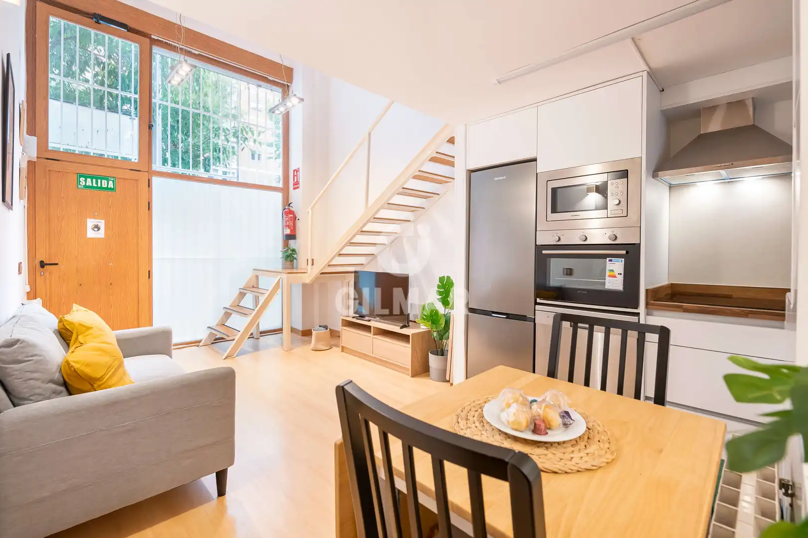 Living room of Apartments for sale in Madrid  with Heating