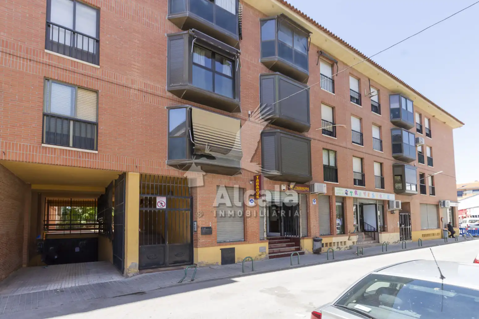 Außenansicht von Wohnung zum Verkauf in Ocaña mit Heizung, Privatgarten und Terrasse