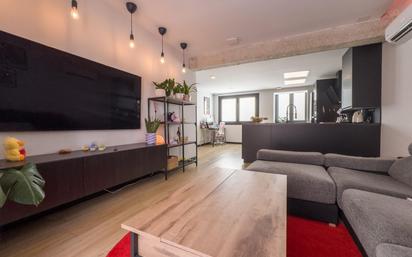 Sala d'estar de Pis en venda en  Granada Capital amb Calefacció, Terrassa i Balcó