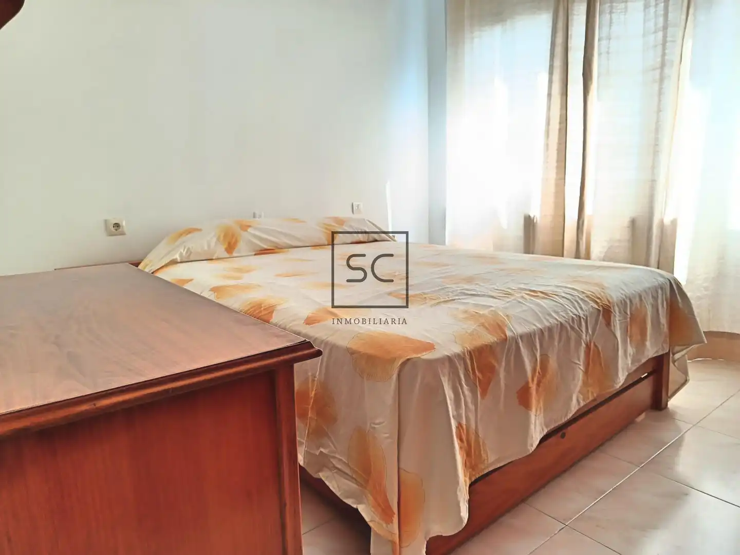 Habitación de Piso en venta en Ferrol con Calefacción, Terraza y Amueblado