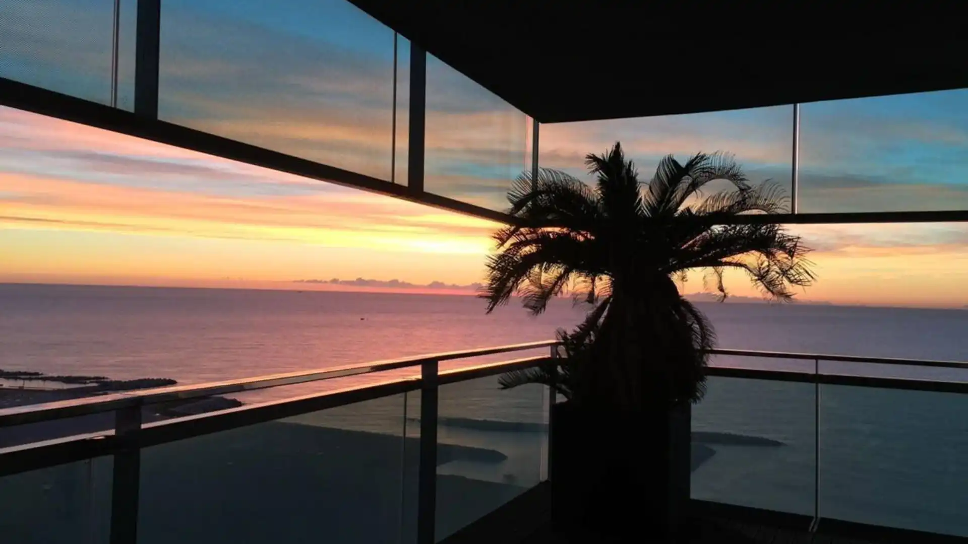 Bedroom of Apartments for sale in  Barcelona Capital  with Air Conditioner, Storage room and Balcony