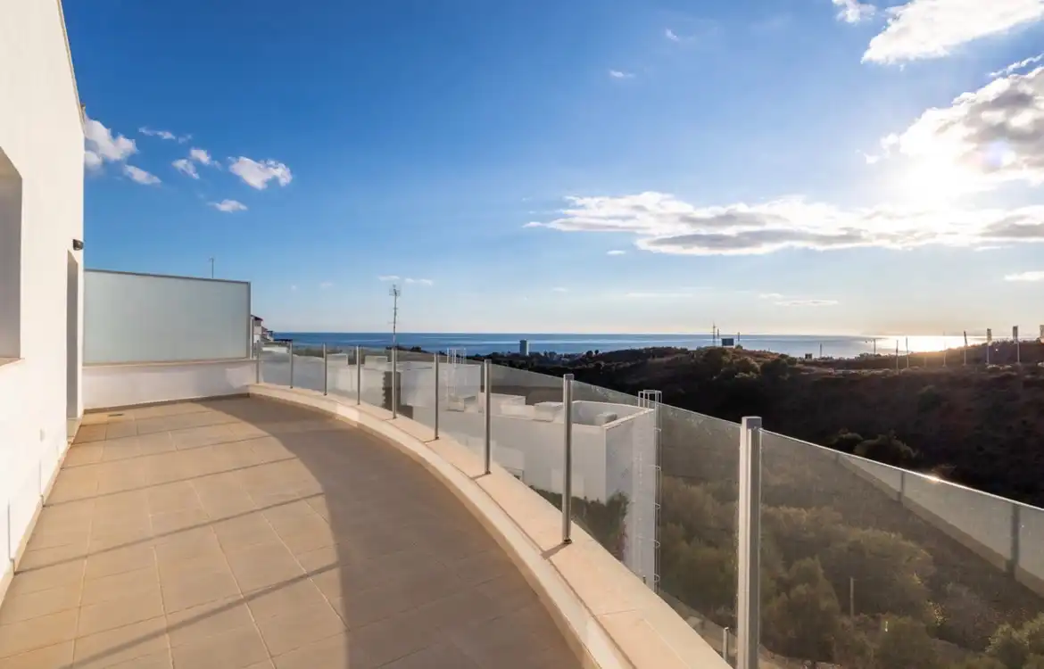 Penthouse mit Pool zum Verkauf in Río Real - Los Monteros