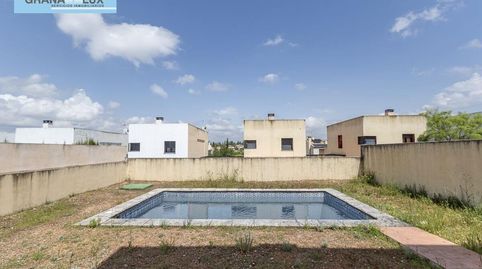 Foto 3 de Casa adosada en venta en Calle del Majuelo, Albolote, Granada