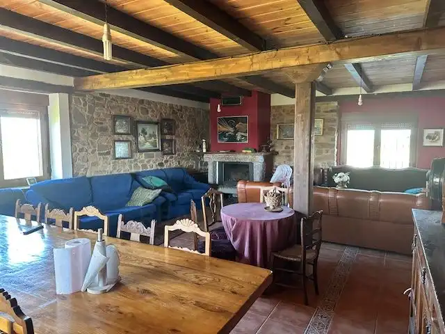 Dining room of Houses for sale in Destriana  with Heating