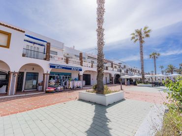 Business premises for sale in Calle Calle Paseo Marítimo 1