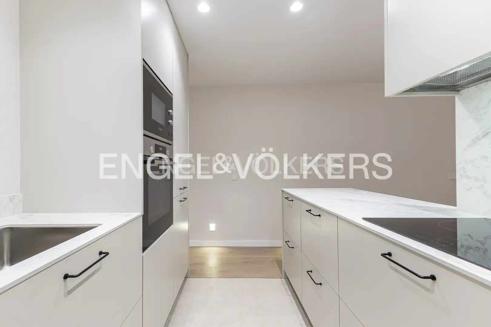 Cocina de Piso en venta en Barcelona con Aire acondicionado, Calefacción y Parquet