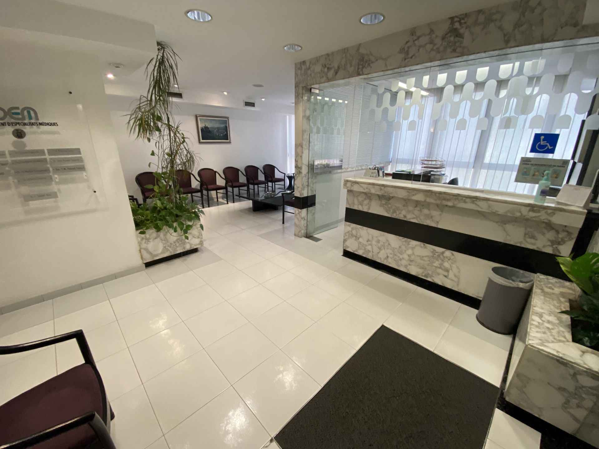 Office for sale in Girona Capital  with Air Conditioner and Heating