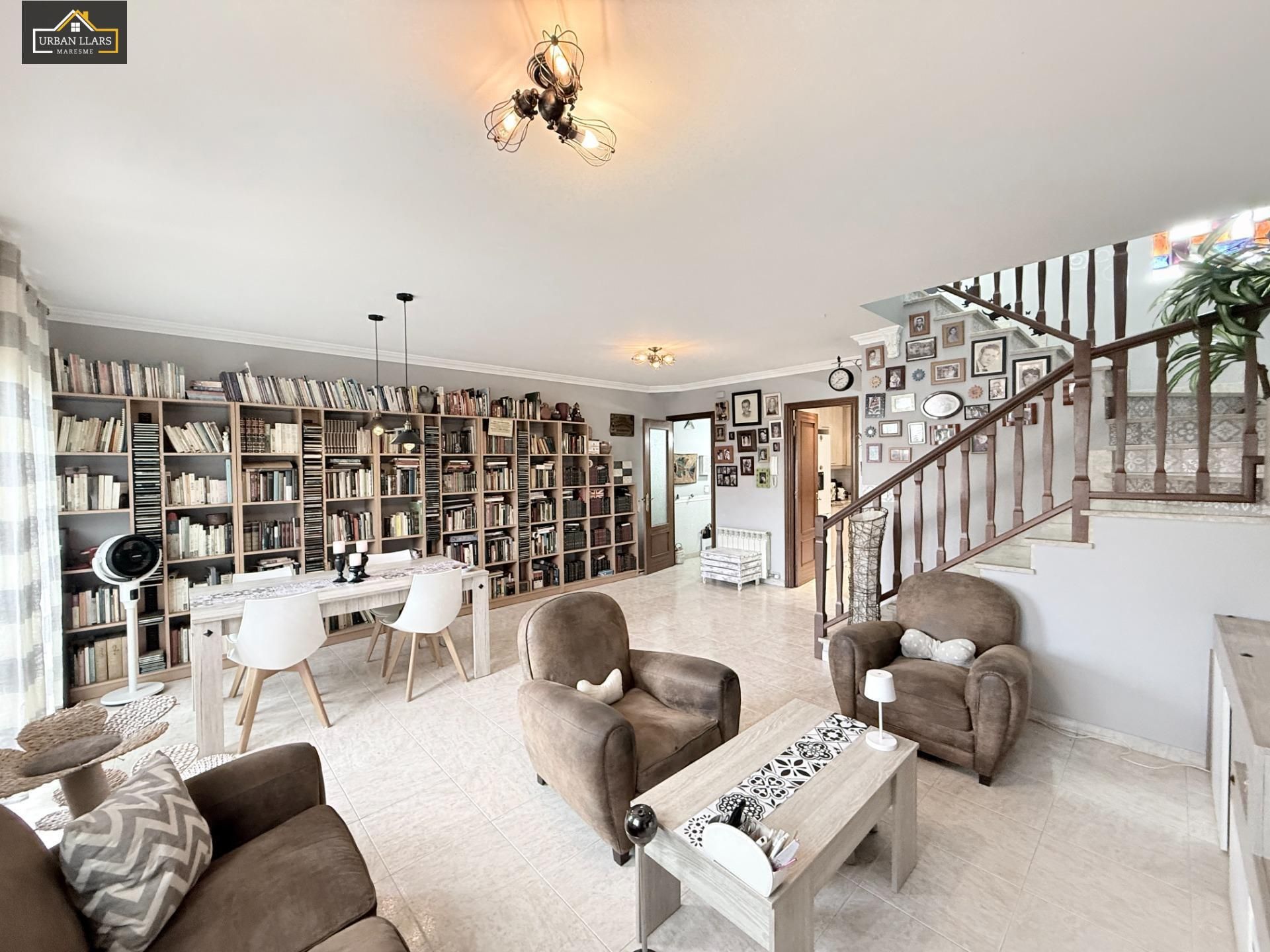 Living room of Duplex for sale in Argentona  with Heating and Balcony